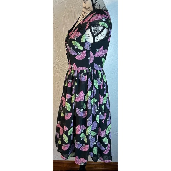 Lindy Bop Francy Geshia Fan Print Dress Retro Pinup Rockabilly, size 4 - Picture 4 of 9